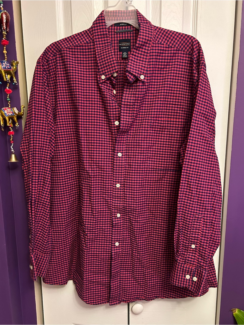 Men's Button-Down Gingham Shirt in Red and Navy (2XL)
